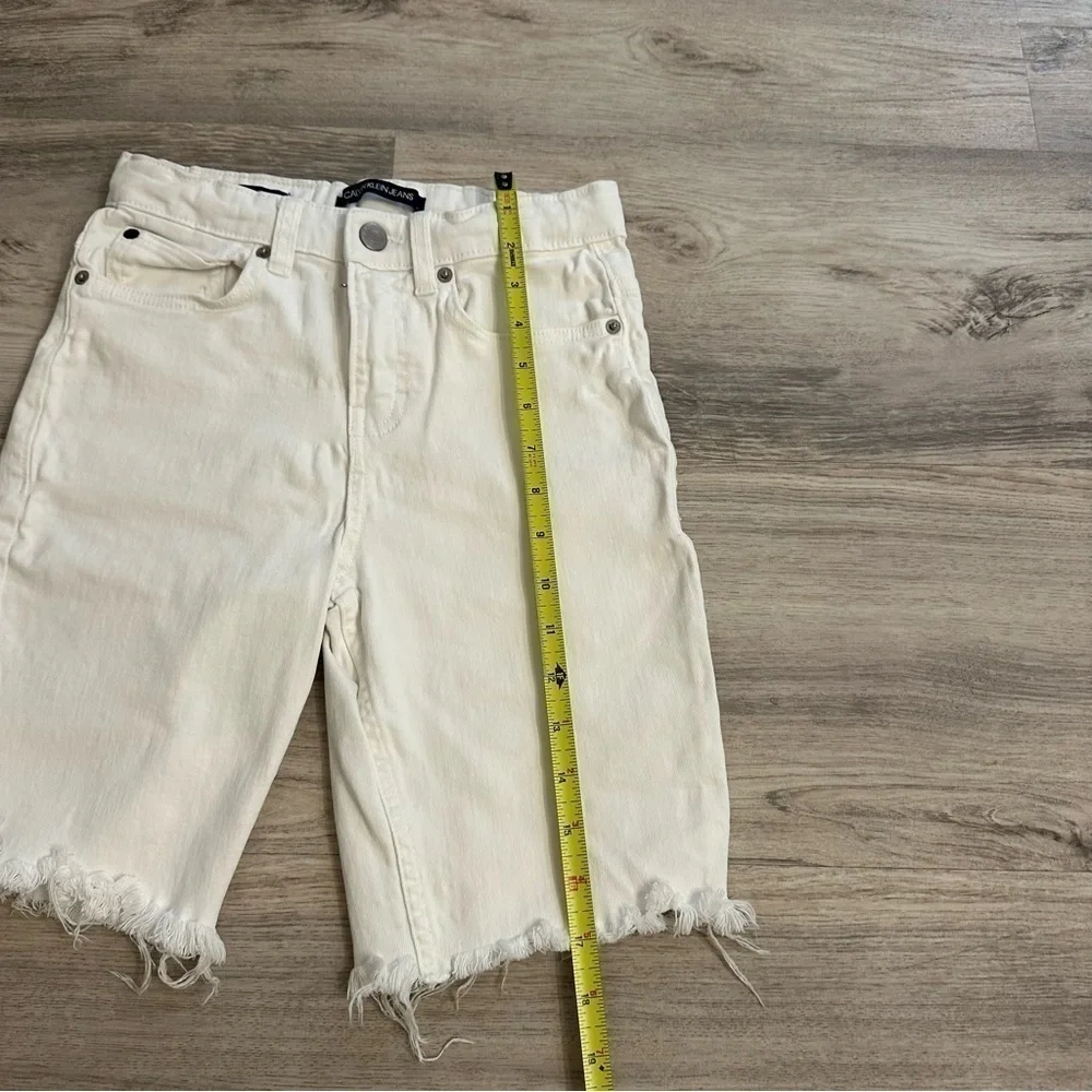 Calvin Klein Girls White Bermuda Shorts Size 10 Frayed Hem Denim